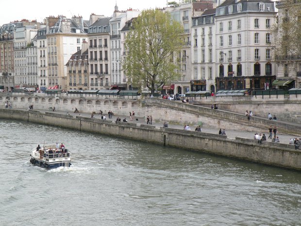  berges de la Seine, Quai des Grands Augustins